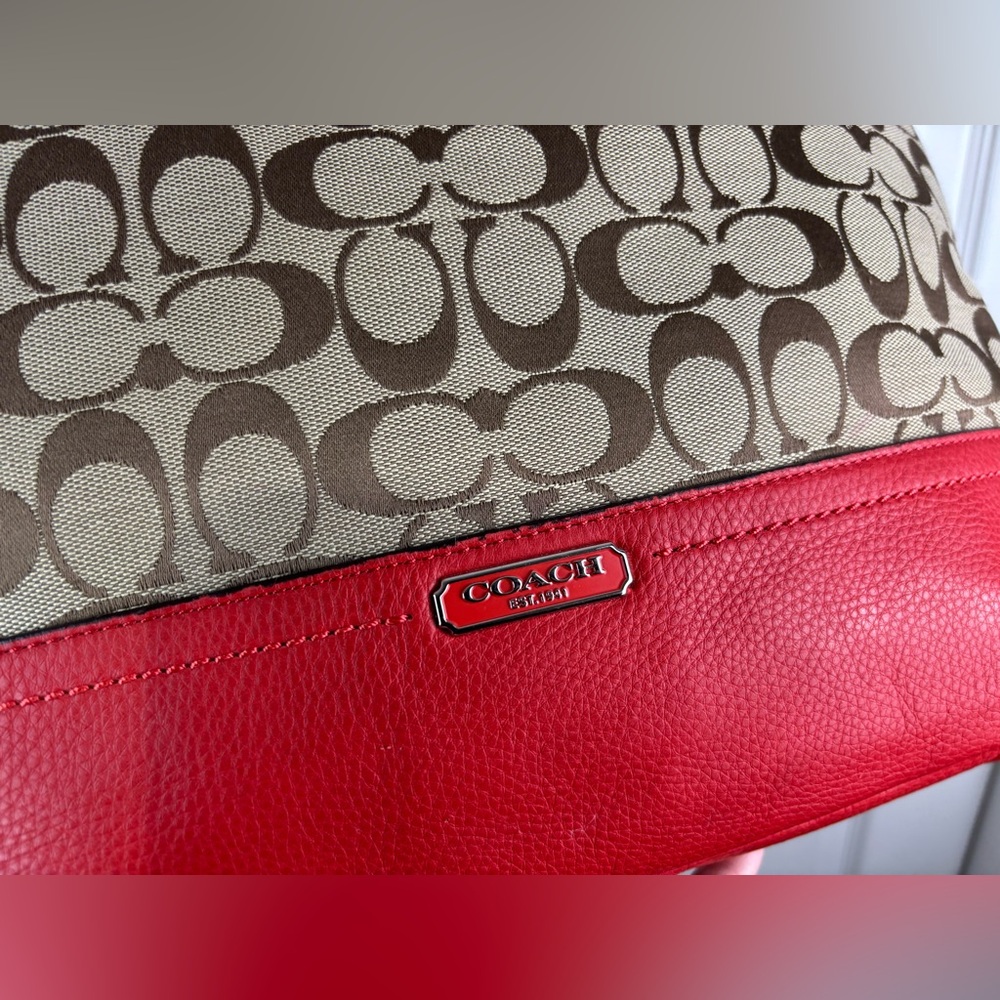 Coach Park Signature Hobo tote bag in orange/coral - Picture 8 of 12